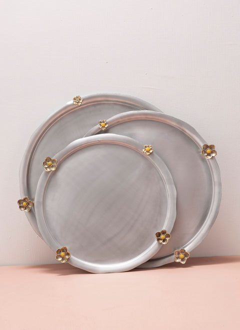 Lati Tray M